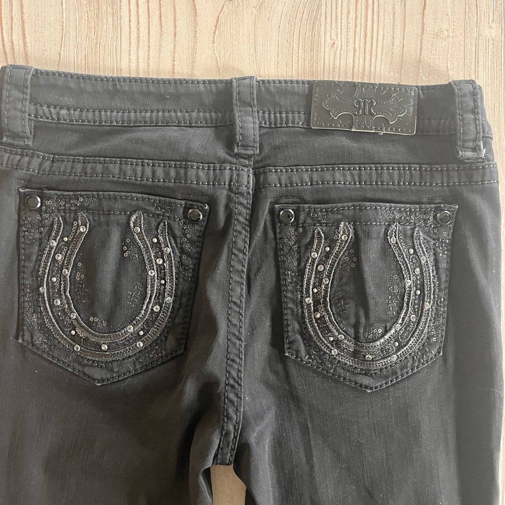 Miss Me mid rise flare black jeans with embellished horseshoe pocket size 29 - Picture 4 of 13